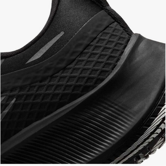 Nike pegasus 37 shield 8.5 blackout winter reflective logos running sneakers - Picture 16 of 16